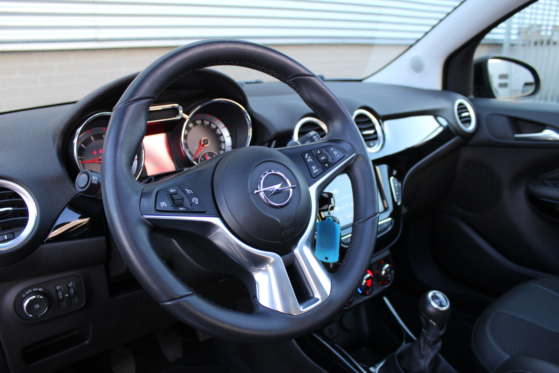 Opel ADAM