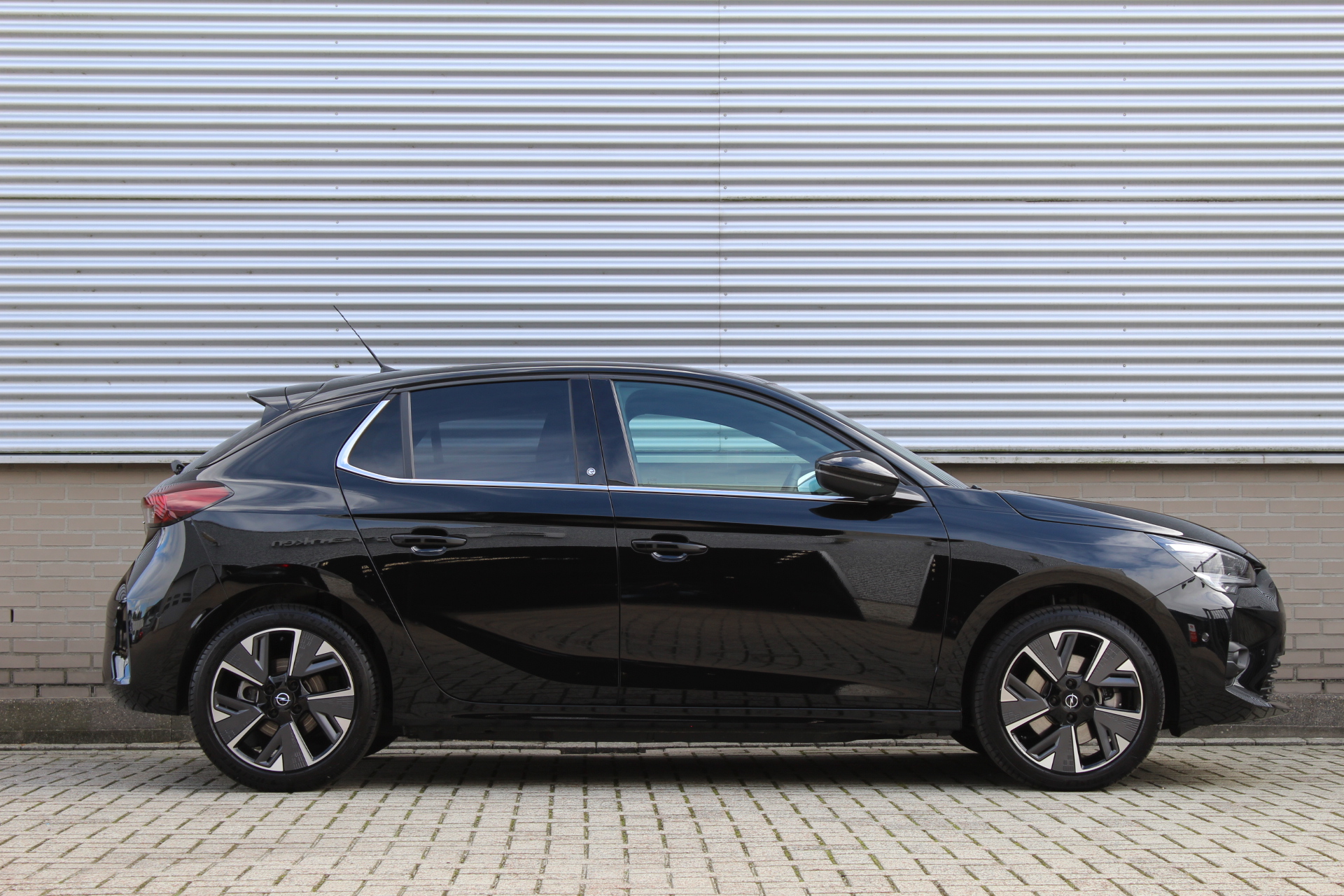 Opel CORSA-E