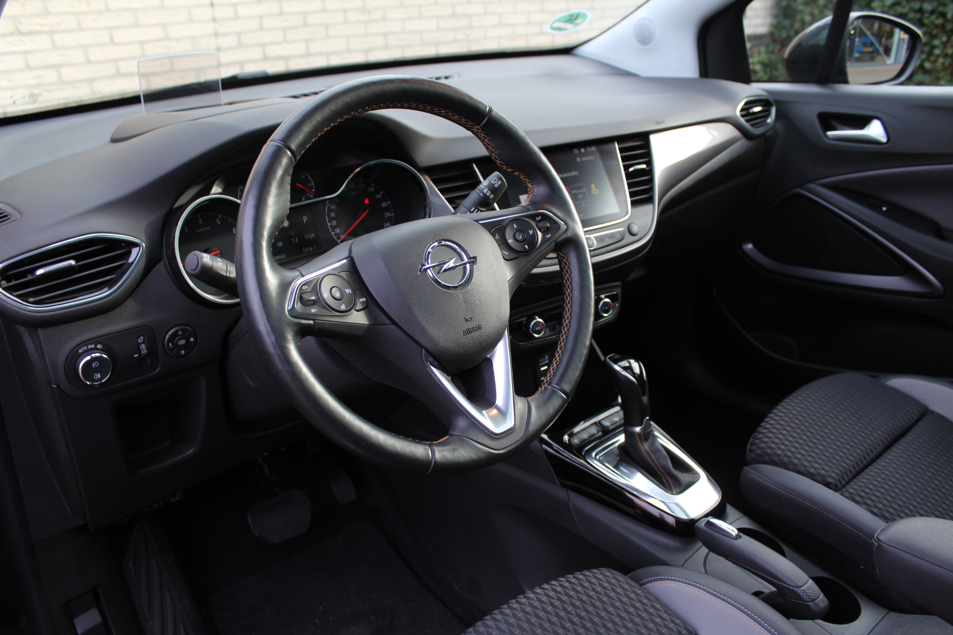 Opel Crossland X