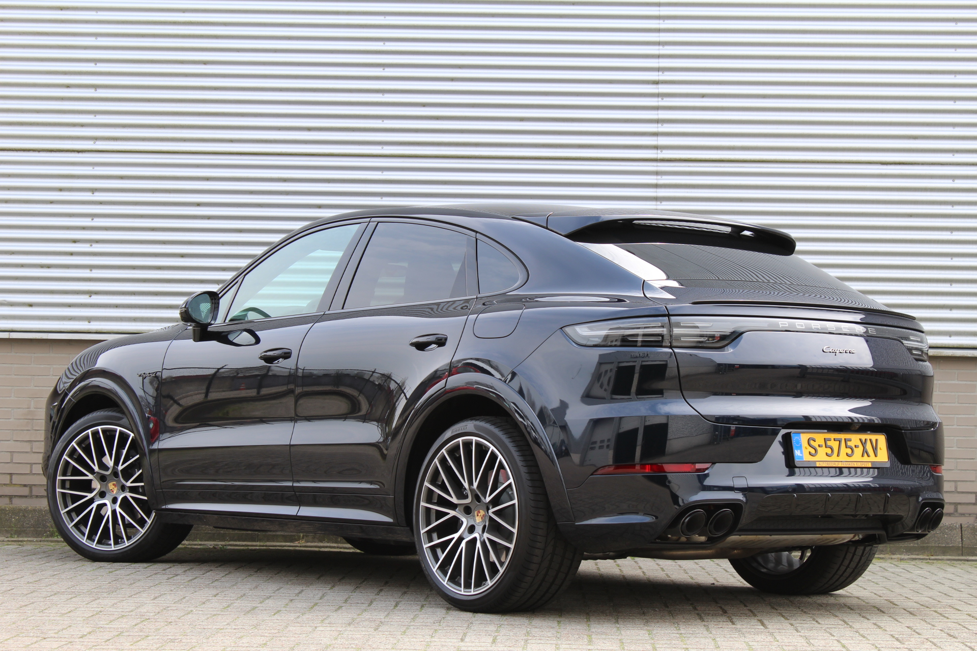 Porsche Cayenne Coup&eacute;